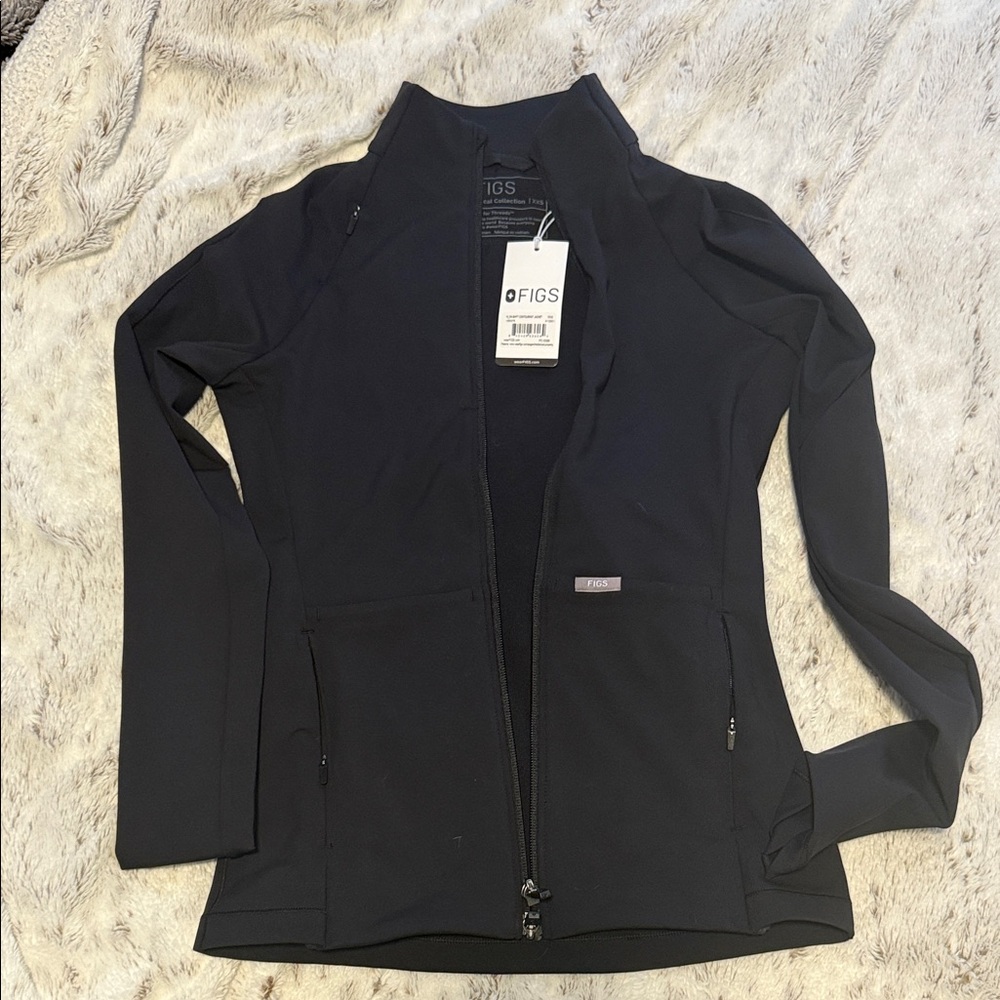 FIGS On-Shift ContourKnit Jacket